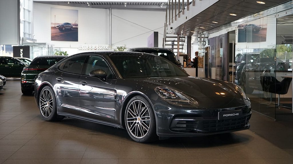 Porsche Panamera 4S