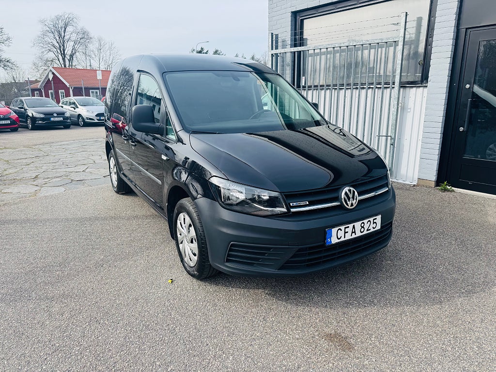 Volkswagen Caddy 1.4 TGI 110HK DSG / CARPLAY / 9800Mil / LEASEBAR