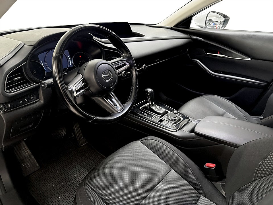Bild på Mazda CX-30 2.0 SKYACTIV-X M 150hk Aut - B-KAMERA, EN ÄGARE