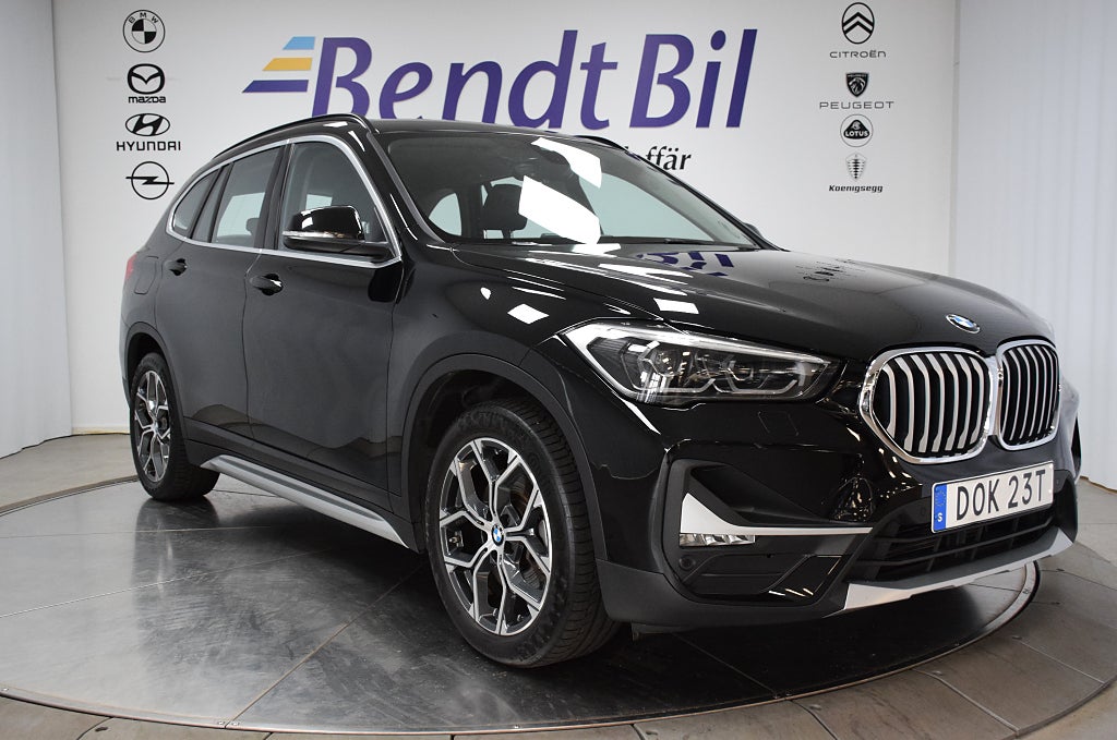 BMW X1 xDrive25e Laddhybrid  X Line / Navi / Head Up Display