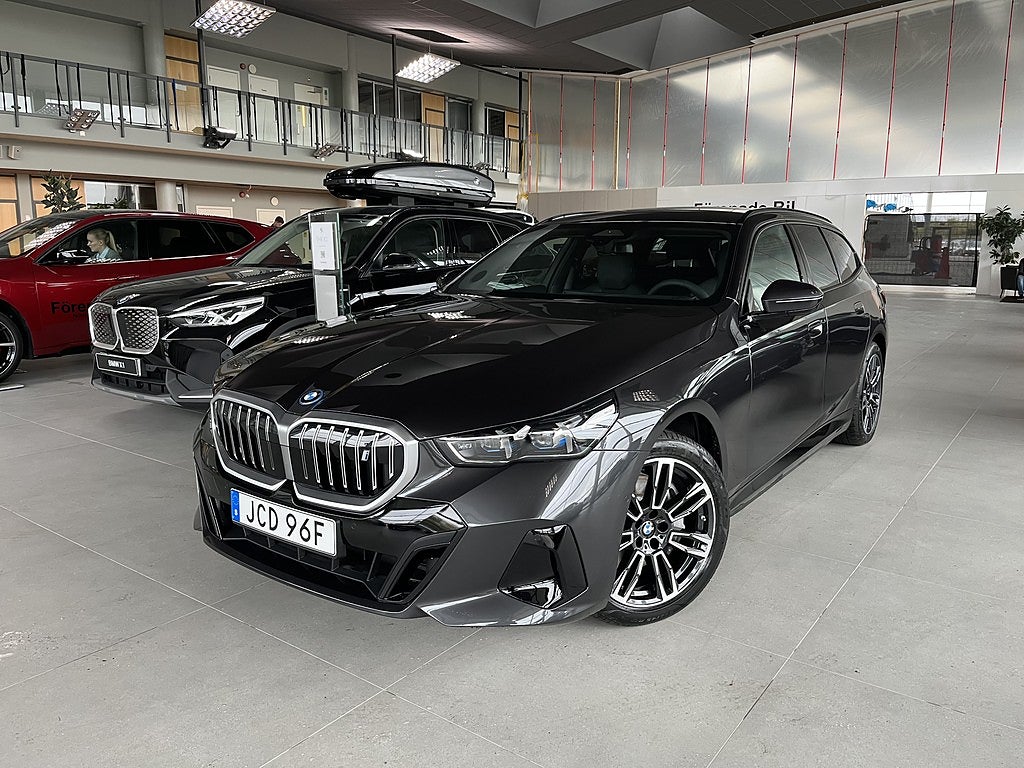 BMW i5 xDrive40 Touring M Sport Rattvärme H/K Drag 