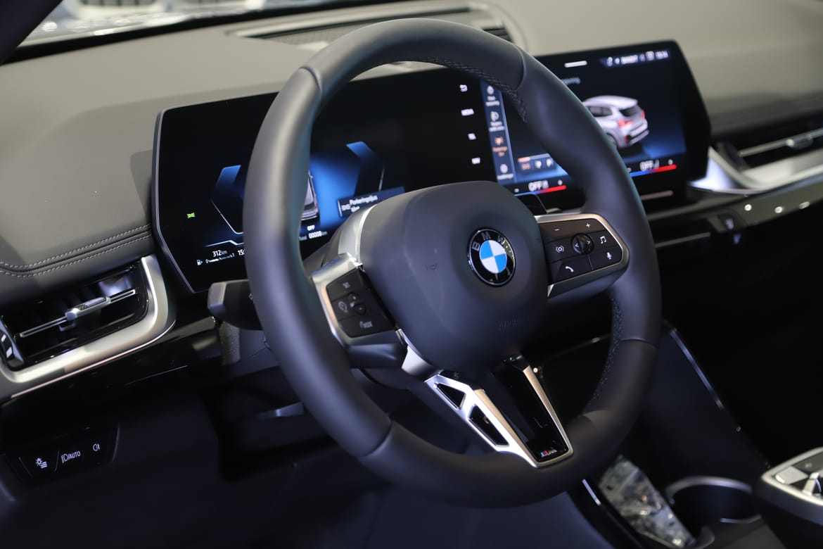 BMW X1 18i M Sport 2026, photo 9/10