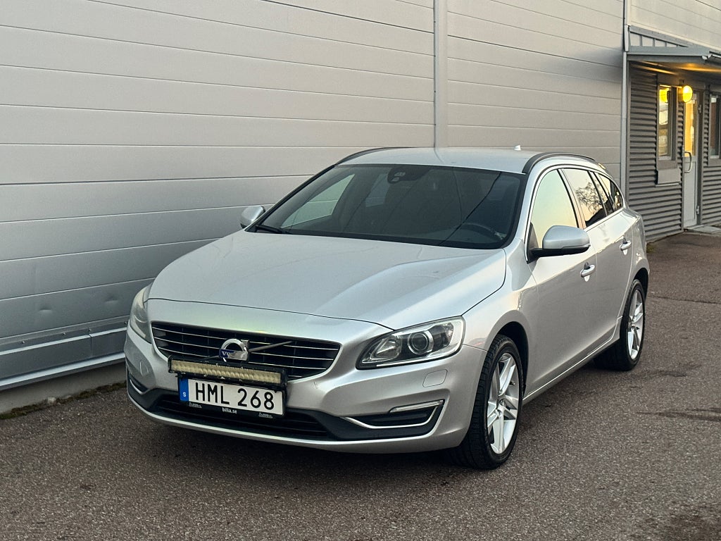 Volvo V60 D3 Geartronic Momentum Euro 5