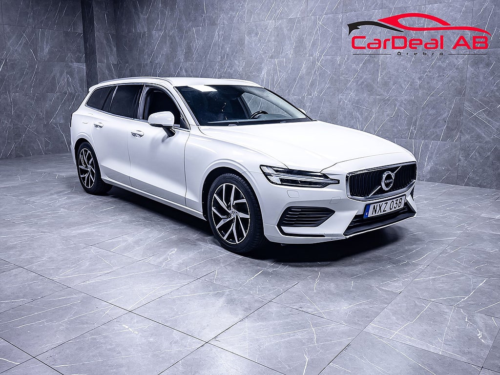 Volvo V60 T6 AWD Momentum Advanced Värmare Kamera BLIS Navi MOMS
