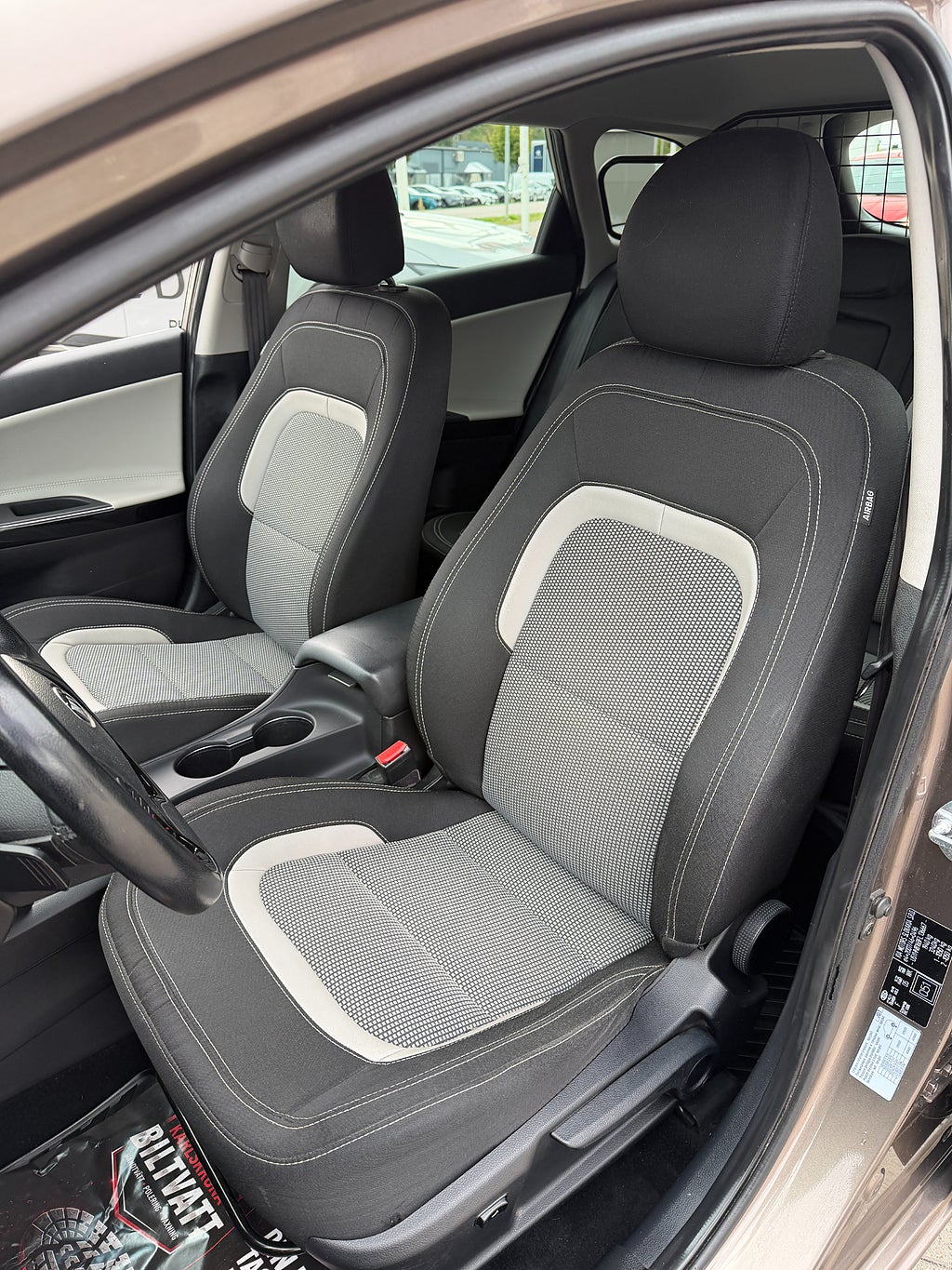 Kia Ceed SW 1.6 CRDi AUTOMAT