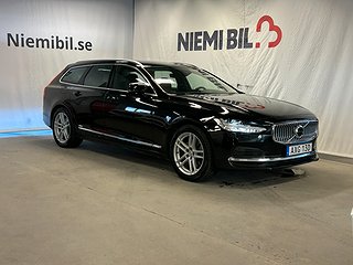 Volvo V90 Recharge T6 AWD Automat Momentum S&V-Däck/Kamera