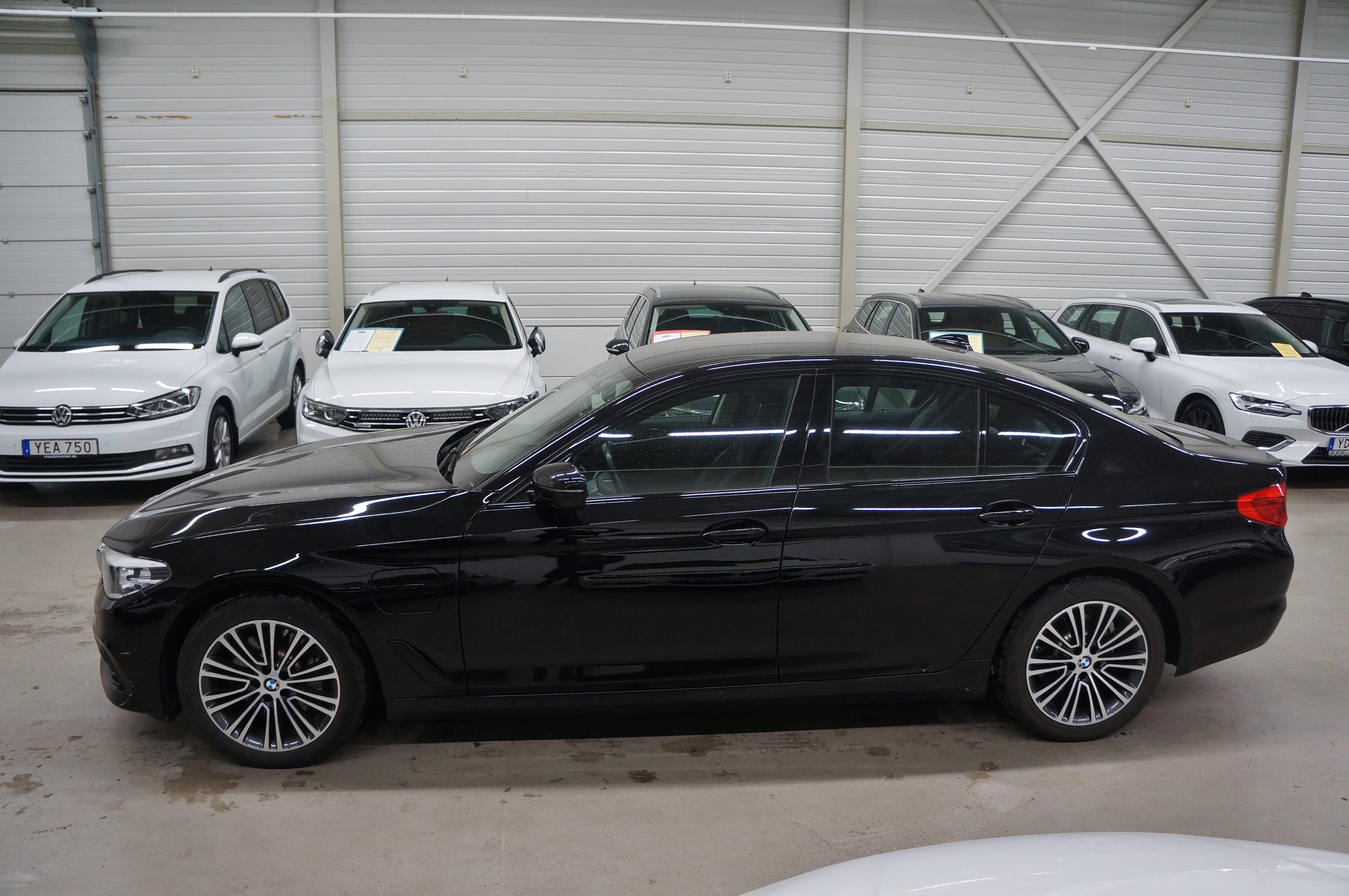 BMW 530 2020, bild 4/55