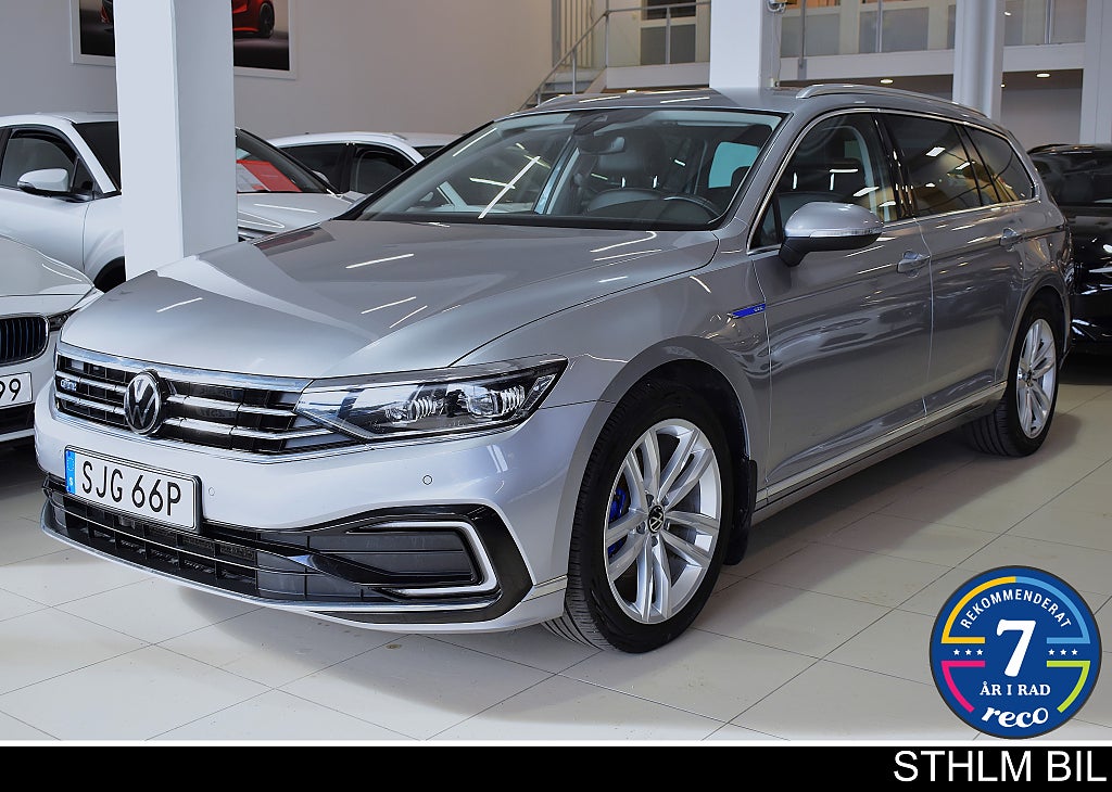 Volkswagen Passat GTE Exe Cockpit Drag Värm IQlight 4.95% RÄNTA Moms