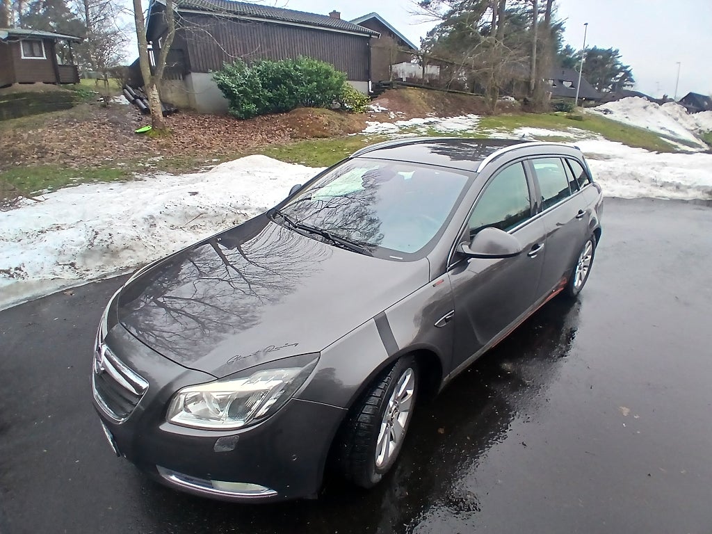 Opel Insignia Sports Tourer 2.0 CDTI Edition 