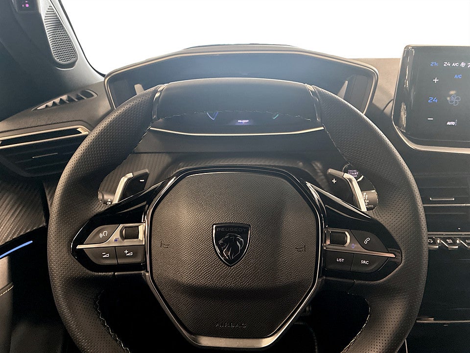 Bild på Peugeot 2008 GT Hybrid 145hk Aut CARPLAY B-KAMERA