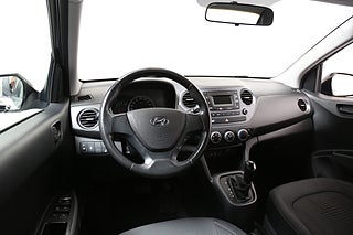 Halvkombi Hyundai i10 13 av 20