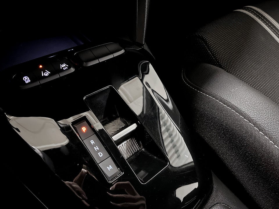 Bild på Opel Corsa GS 1.2 PT 100hk Aut BACKKAMERA RATTVÄRME CARPLAY