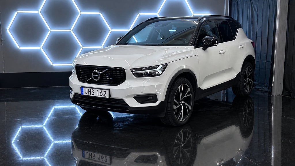 Volvo XC40 D3 Geartronic R-Design / Drag /  Kamera /  Värmare /VOC