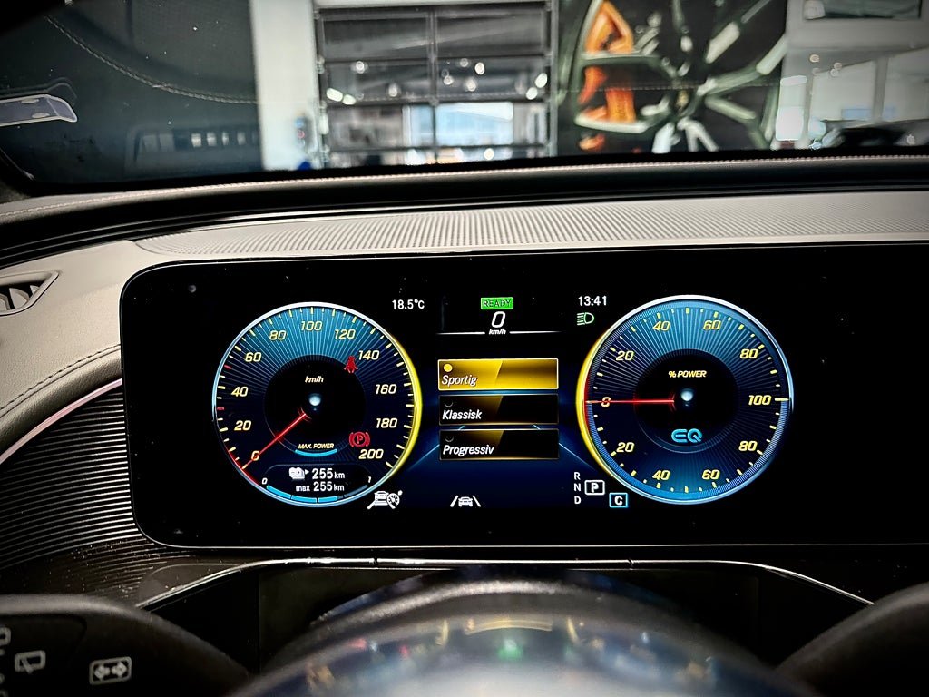 Mercedes-Benz EQC 400 4MATIC AMG Exclusive pakt Premium - bild 10