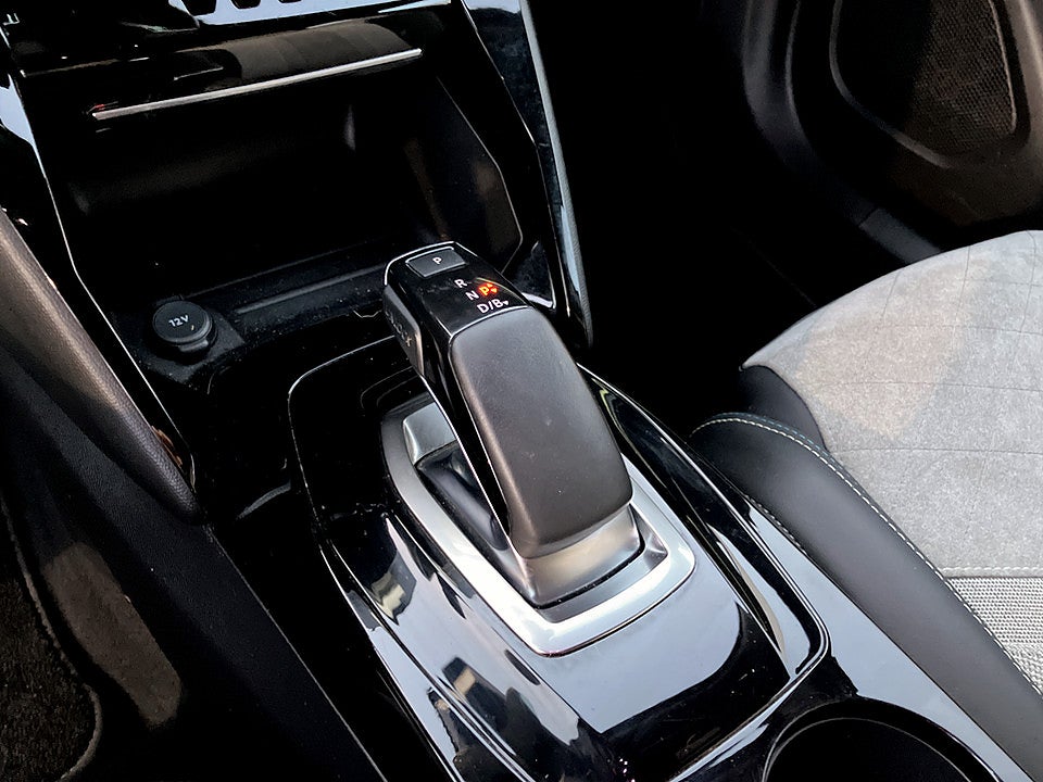 Bild på Peugeot e-2008 GT 50 kWh 136hk Aut B-KAMERA CARPLAY