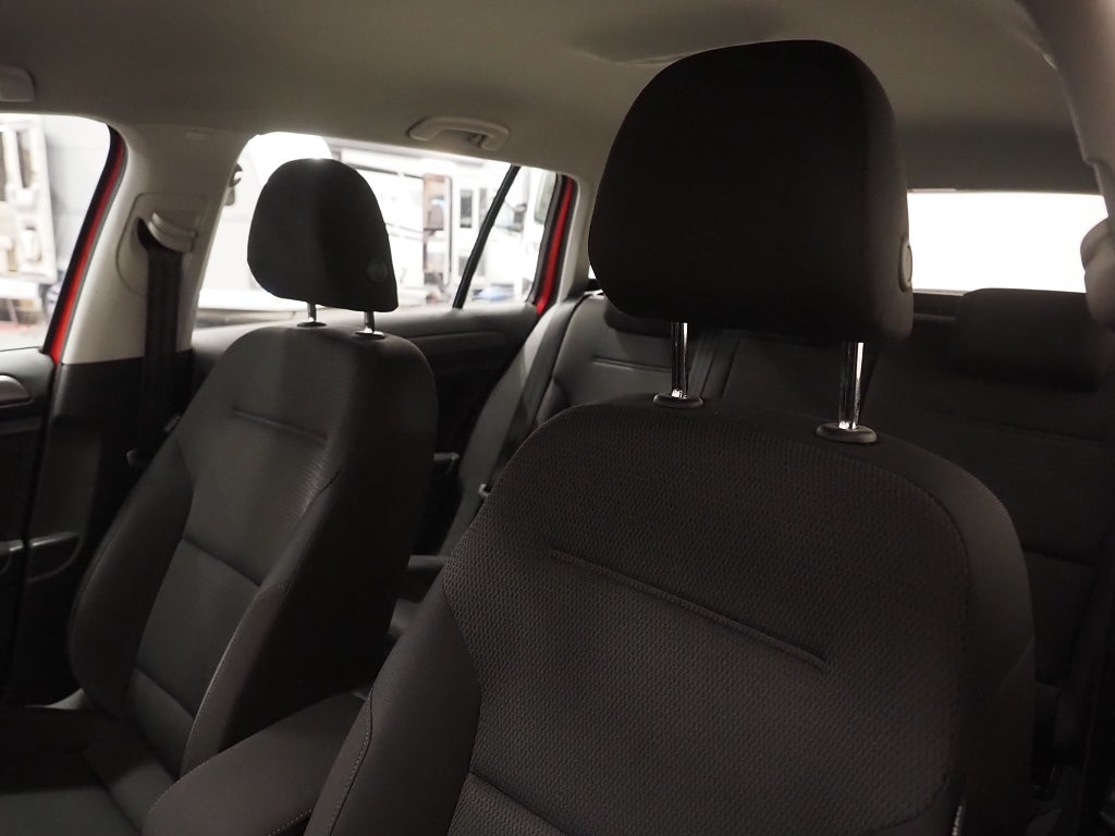 Volkswagen Golf SC 1.0 TSI DSG 110hk P-Sensorer ACC Carplay