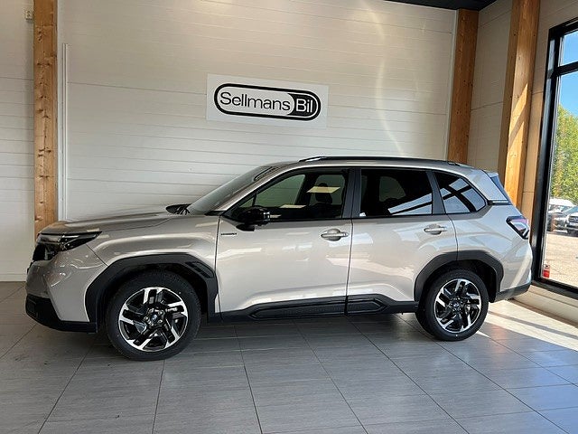 Subaru Forester 2,0 e-Boxer XFuel 4WD Limited LÅG SKATT
