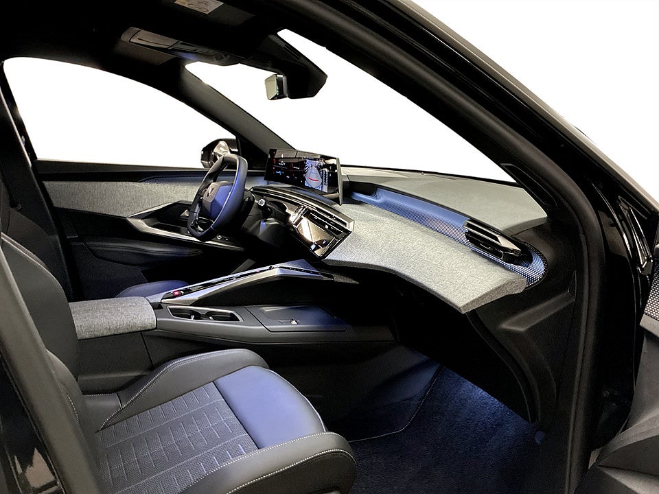 Bild på Peugeot e-5008 GT Winter Edition 214hk Aut 7-SITS B-KAMERA CARPLAY