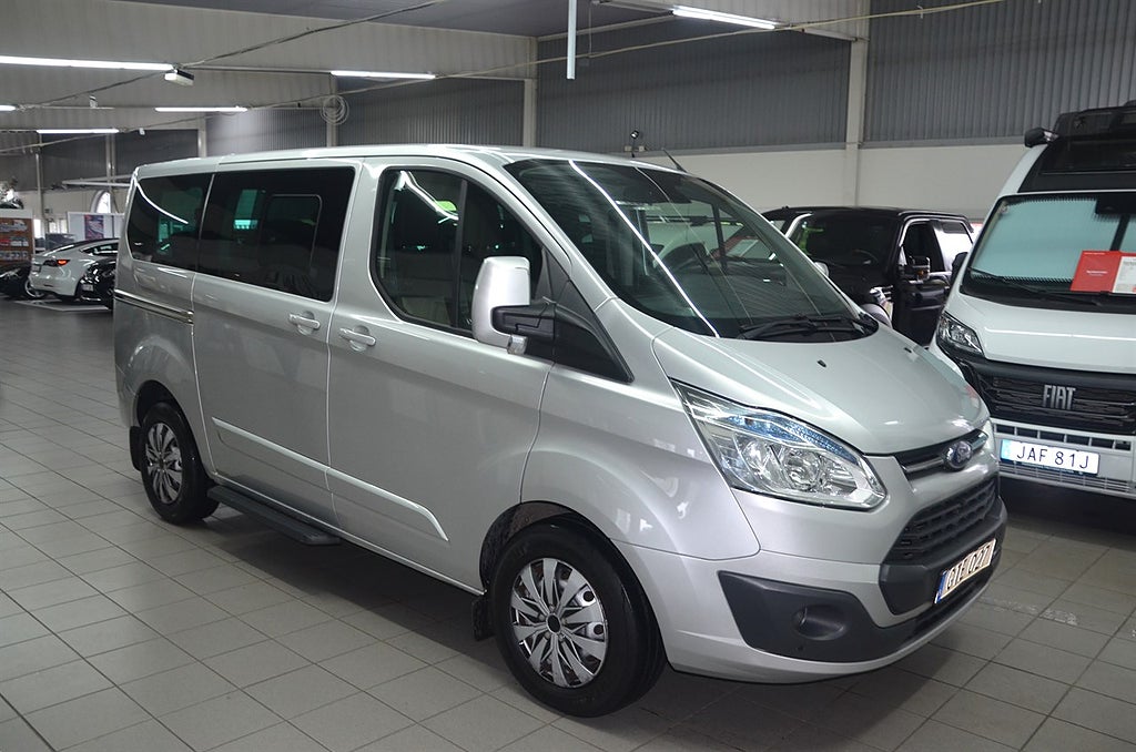 Ford Tourneo Custom 300 2.2 TDCi (125hk) 9-Sits