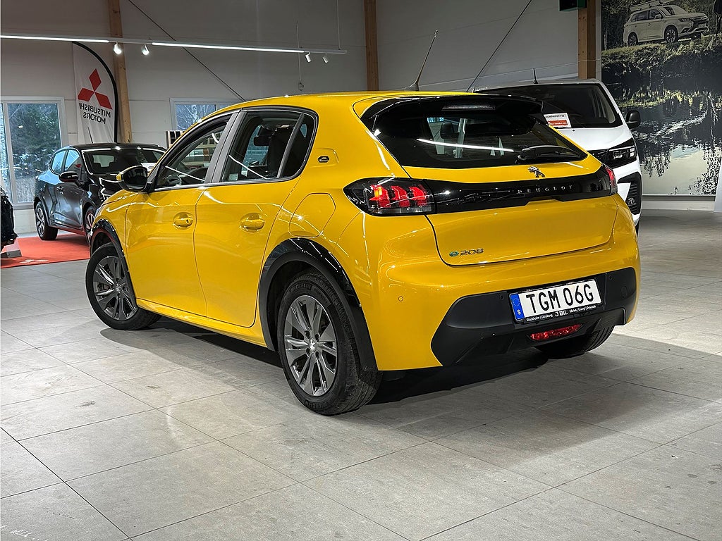 Bild på Peugeot E-208 Active Pack 50 kWh 136hk Aut - CARPLAY, KEYLESS