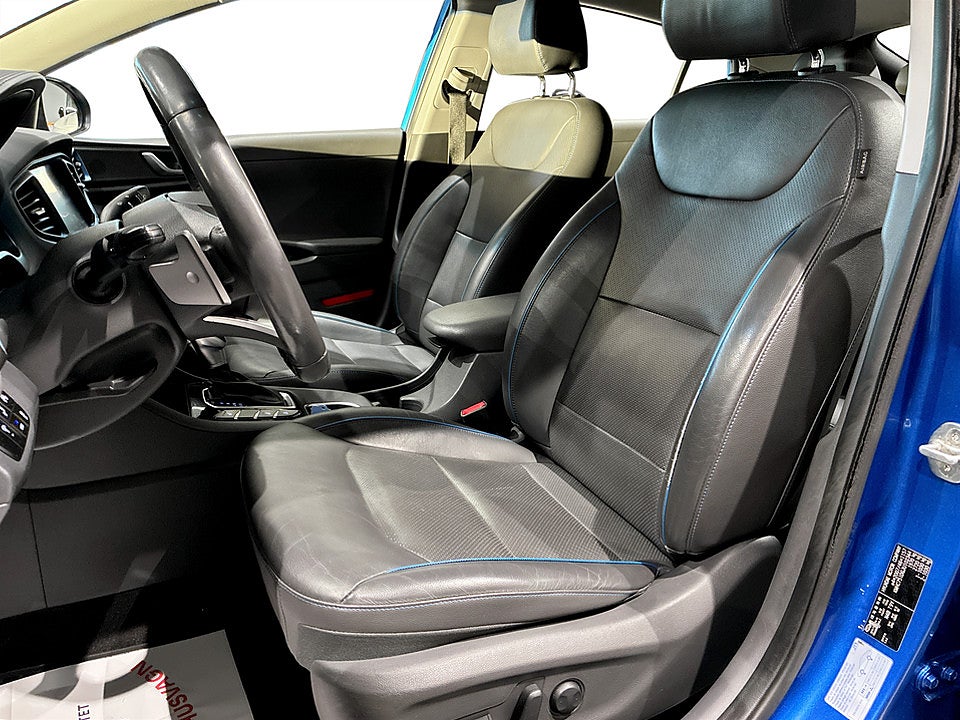 Bild på Hyundai IONIQ PRE Plus PHEV 1.6 164hk Aut INFINITY ELSTOL B-KAMERA