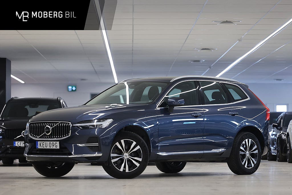 Volvo XC60 Recharge T6 AWD 350hk Core Pano Värmare B-Kamera Drag