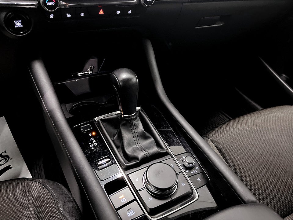 Bild på Mazda 3 Sky 2.0 SKYACTIV-G M 150hk Aut B-KAMERA CARPLAY