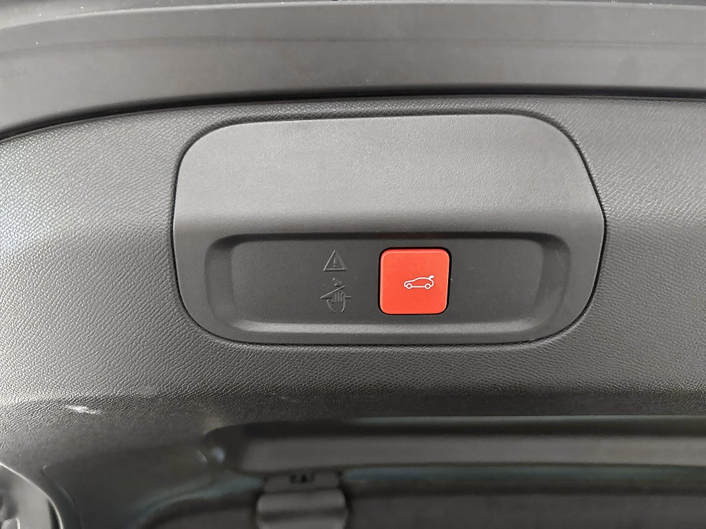 Peugeot 408 1.2 PureTech GT 130HK 360 kamera/massage – bild 16