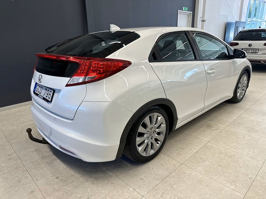 Honda Civic 1.8 i-VTEC Sport/B-Kamera/Dragkrok