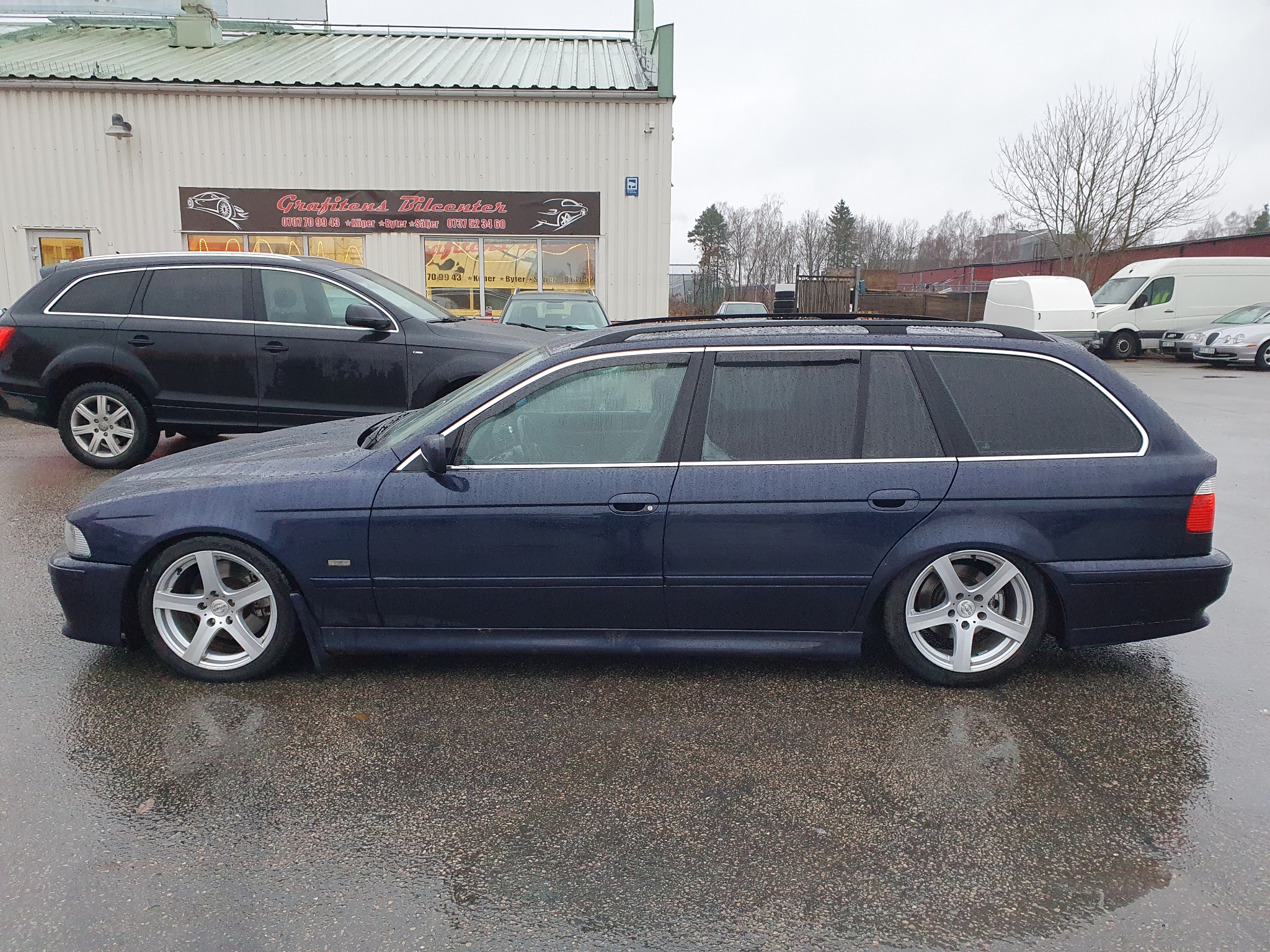 BMW 530 i Touring Automat Business 231hk 2002, kuva 7/37