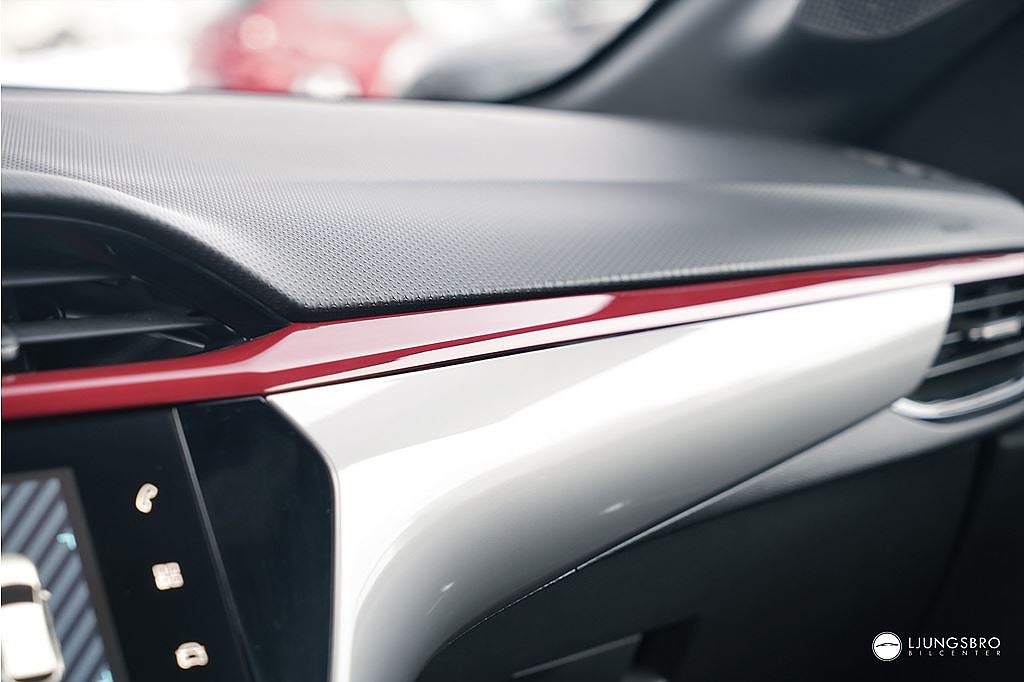 Opel Corsa E Designline 136hk