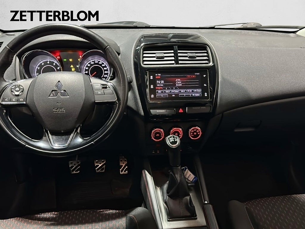 SUV Mitsubishi ASX 10 av 19