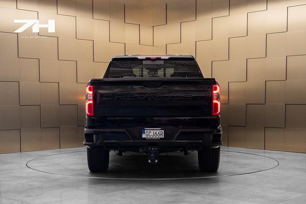 Chevrolet Silverado 1500 High Country Midnight / 360° / Taklucka / BOSE®