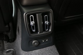 SUV Volvo XC40 27 av 32