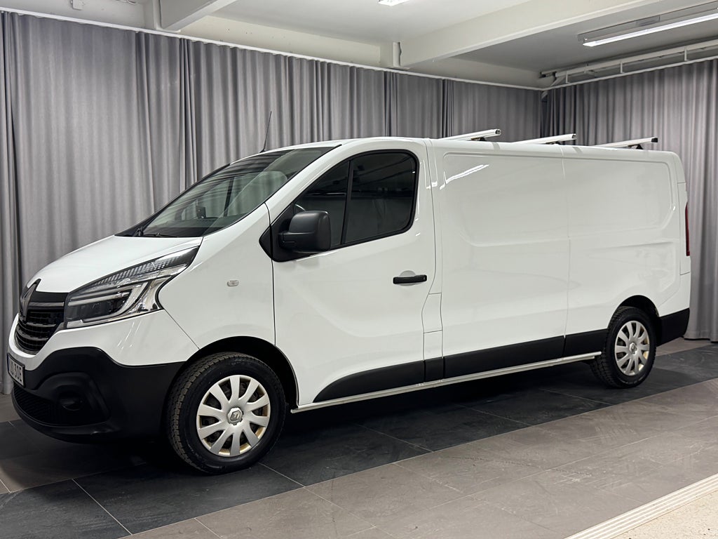 Renault trafic L2 LÅNG 2.0 dCi Euro 6 drag, värmare, Moms