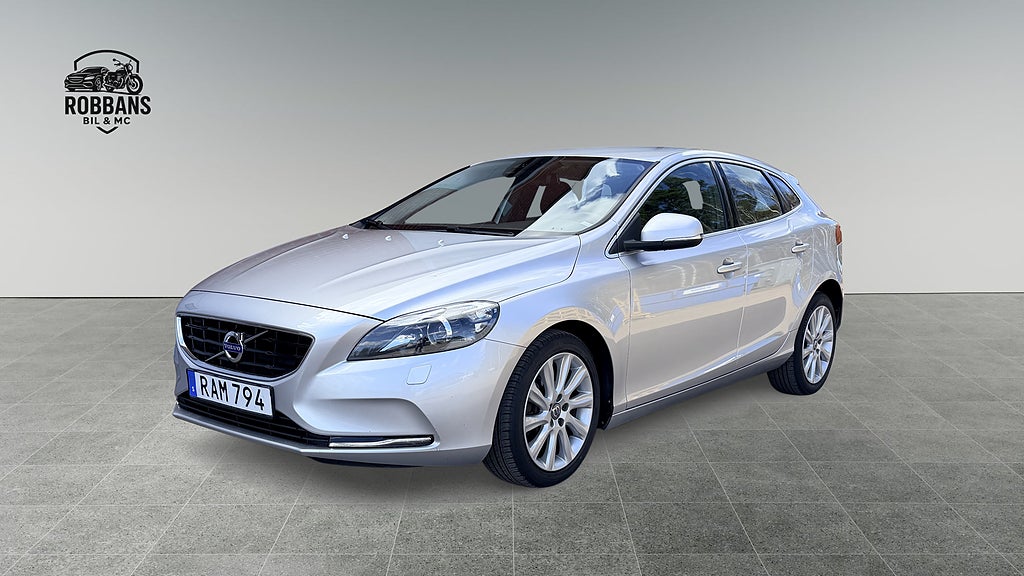 Volvo V40 D2 Geartronic Euro 6 Momentum