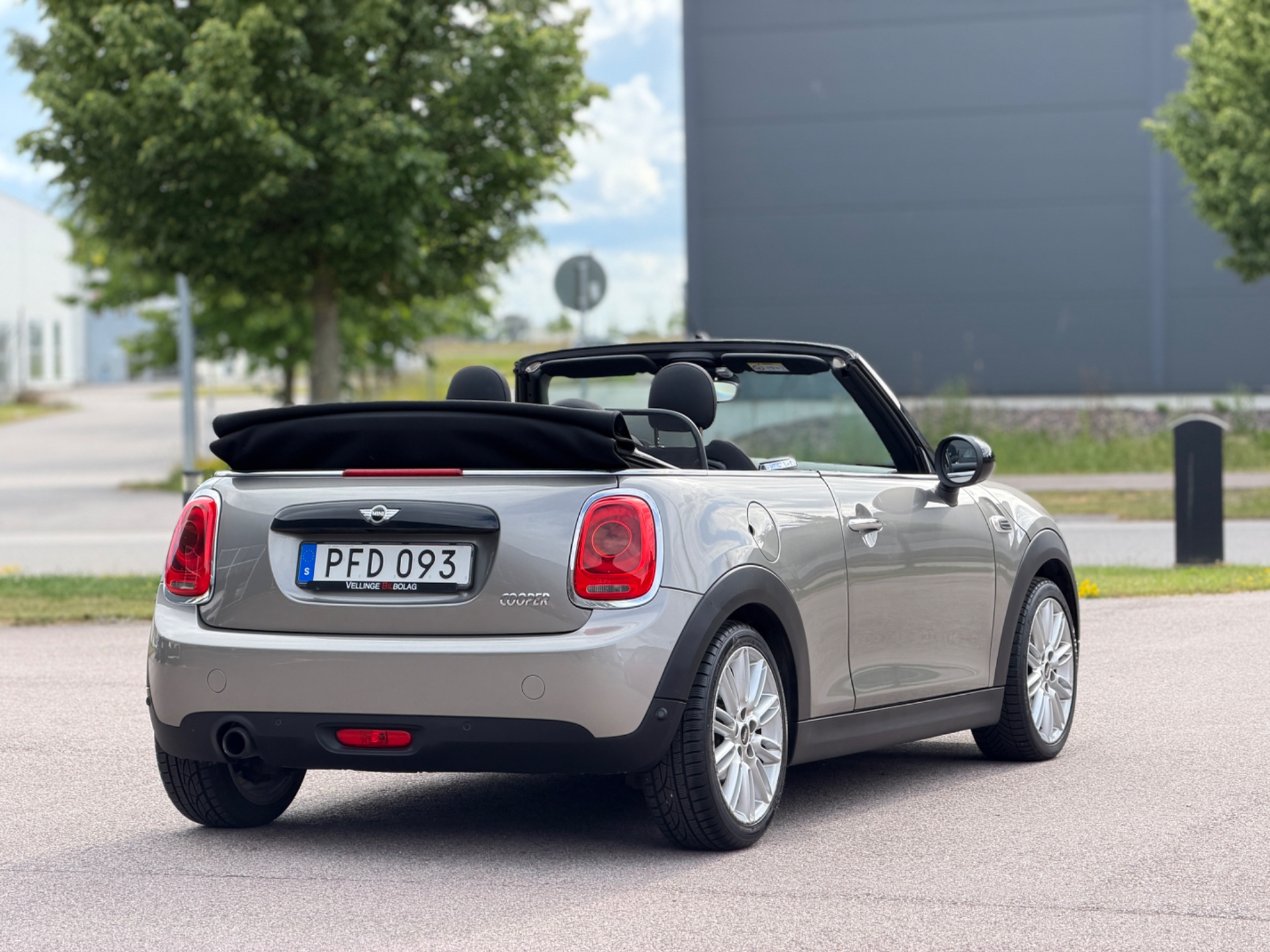 MINI Cooper Convertible Automat 136hk 2017, bild 5/44