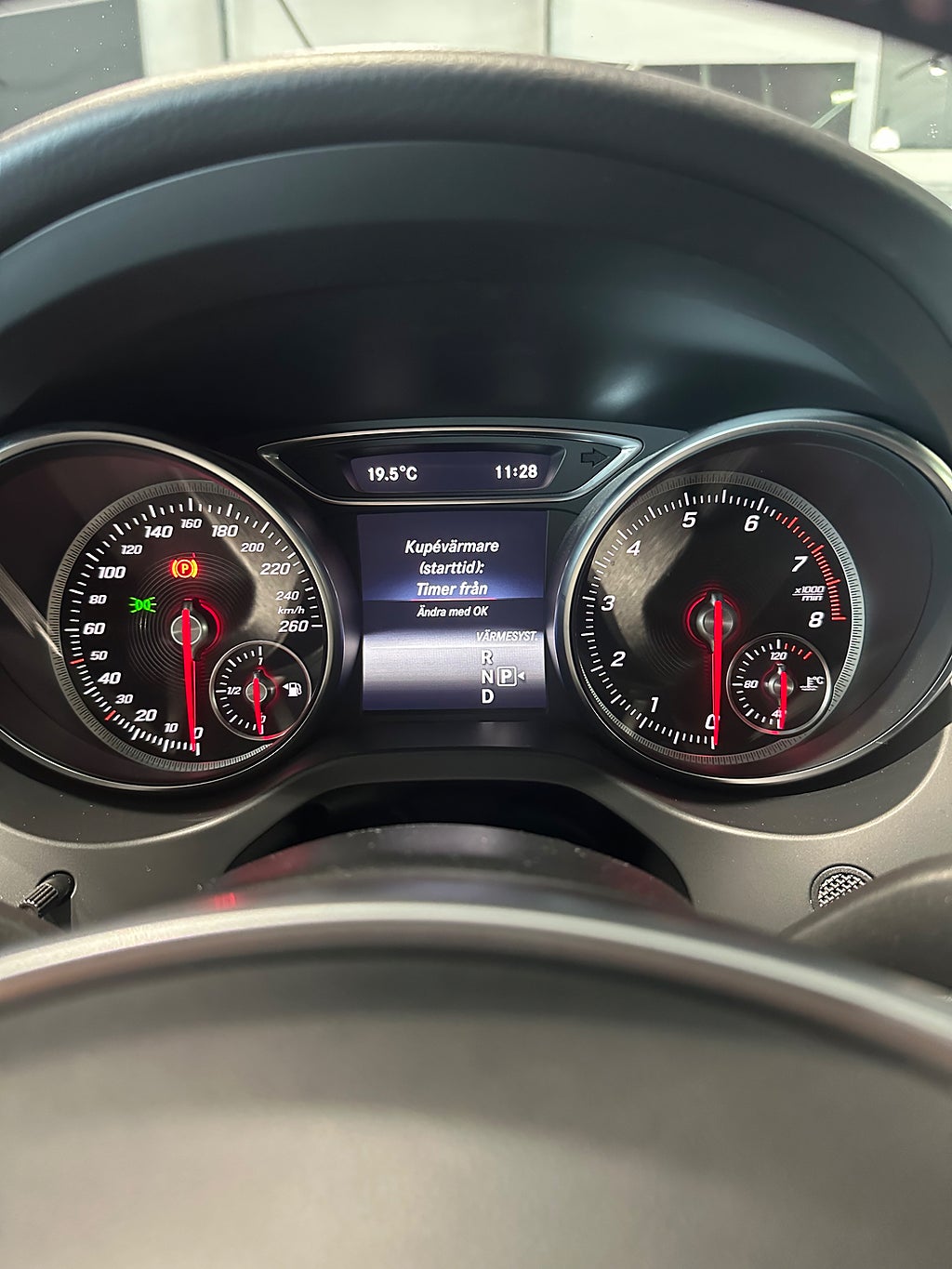 Mercedes-Benz CLA 200 AMG Värmare Coupe Glastak - bild 14
