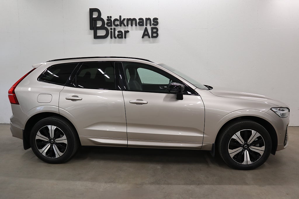 Volvo XC60 Recharge T6 AWD Plus Dark Aut Pano Drag H/K 360 Navi