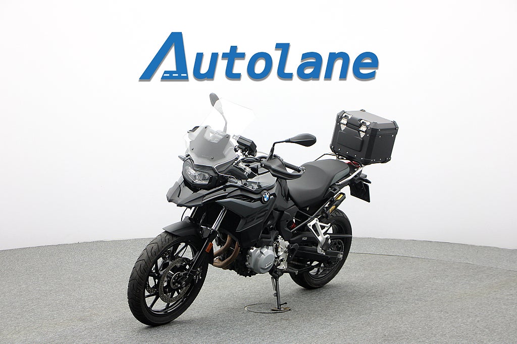 BMW F 750 GS *Triple Black Toppbox