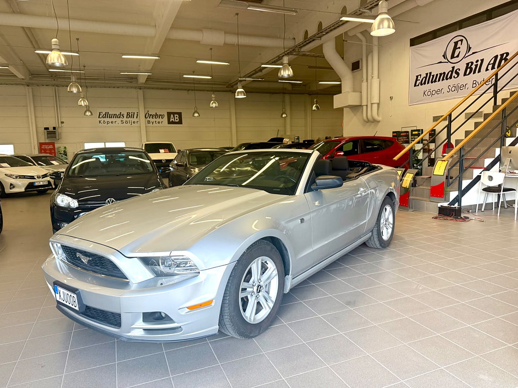 Ford Mustang V6 Convertible SelectShift