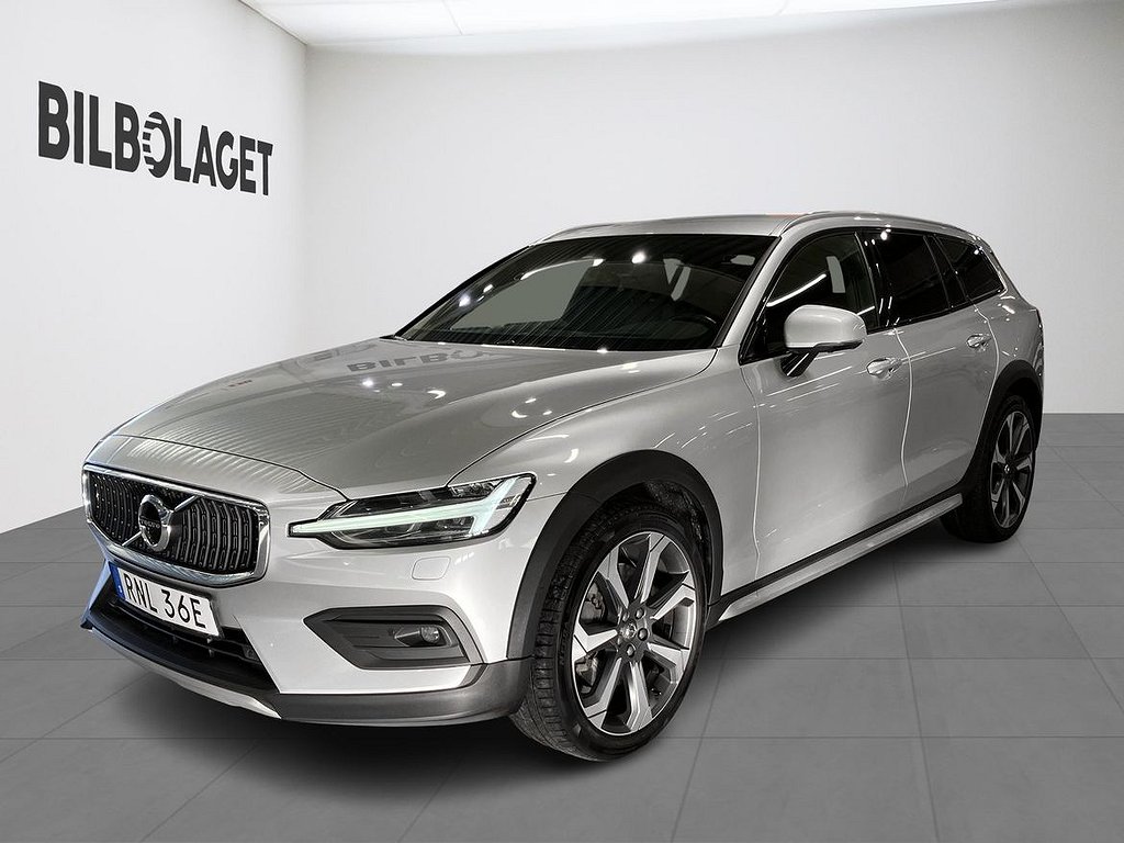 Volvo V60 Cross Country B4 AWD Diesel Adv SE *Högspecad* B&W Drag