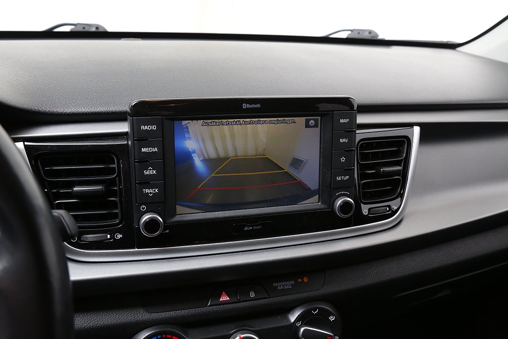 Kia Rio 1,2 84hk Launch Edition CarPlay P-sensorer