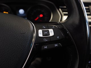 Kombi Volkswagen Passat 18 av 20