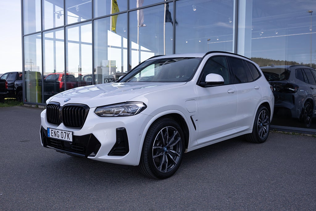 BMW X3 xDrive30e M Sport Navi Innovation DAP Head-Up Adaptiv