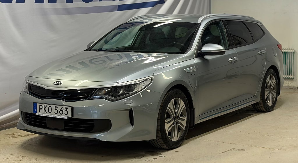 Kia Optima Sport Wagon Plug-in Hybrid Comfort besiktad