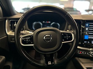 Volvo XC60 T8 TwEn AWD R-Design 360kamera/Panorama/Drag/GPS