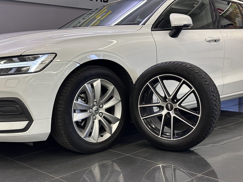 Volvo V60 D3 Geartronic Momentum | NYKAMREM | ADAPTIV | SENSOR |