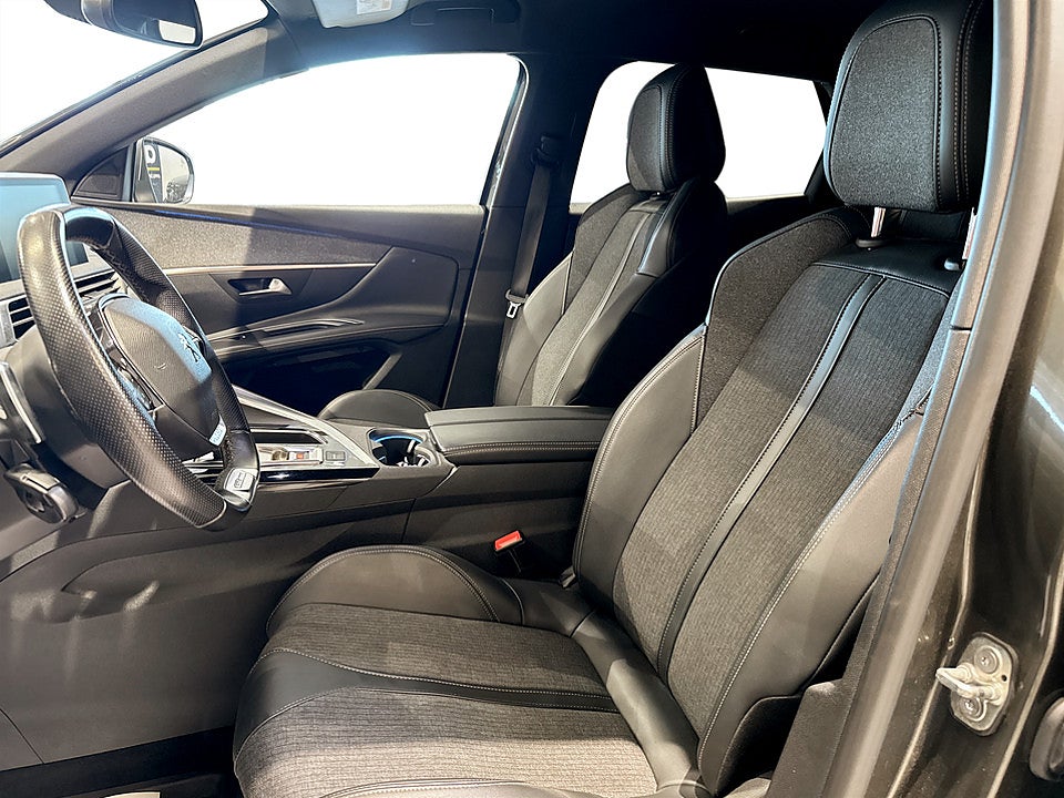 Bild på Peugeot 3008 GT-Line 1.2 PT 130hk Aut DRAGKROK
