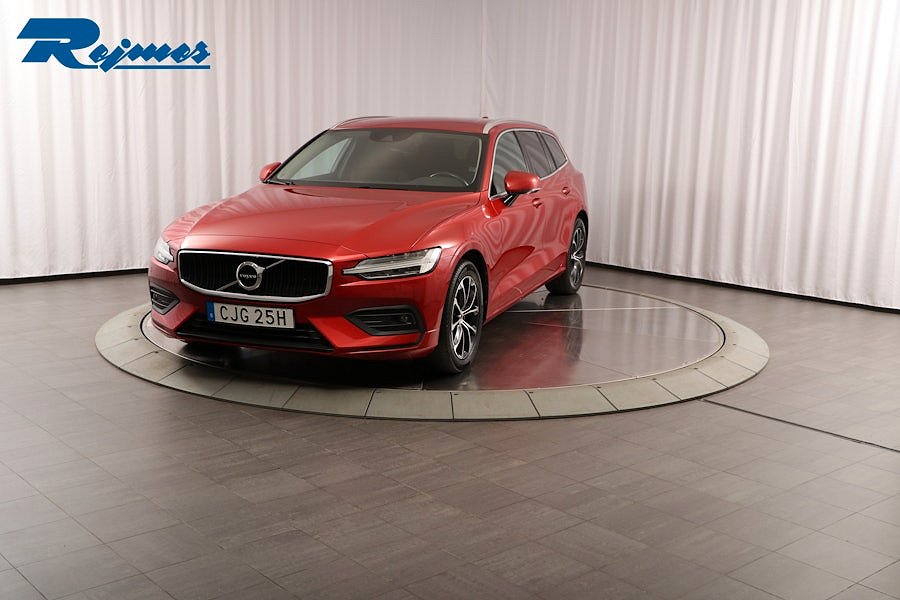 Volvo V60 B4 Bensin Momentum Advanced Edition